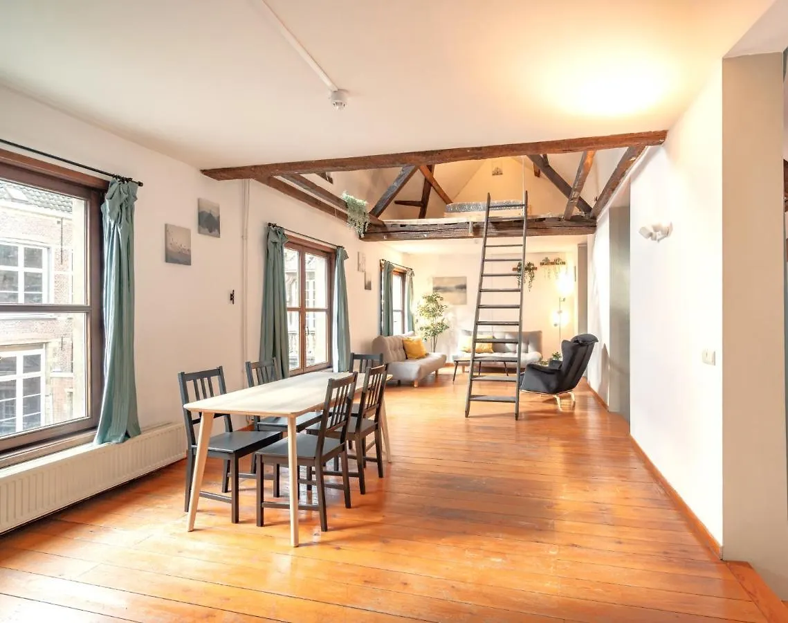 The Old Town Lodge In The Heart Of Anvers Appartement